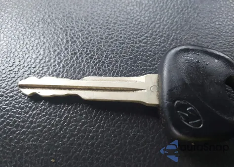 2020 Hyundai Elantra Sel z USA, uszkodzony, nr VIN 5NPD84LF6LH564809